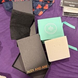 Empty gift Box Set bundle for jewelry